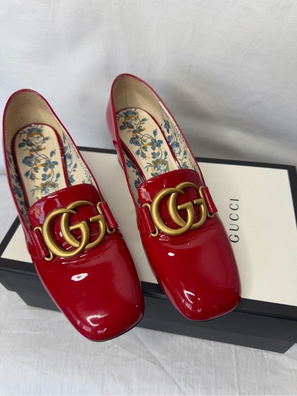 Gucci Women's Red Patent Leather Marmont Loafer Heels